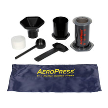 Indlæs billede til gallerivisning Aeropress 1-3 kops, med praktisk taske
